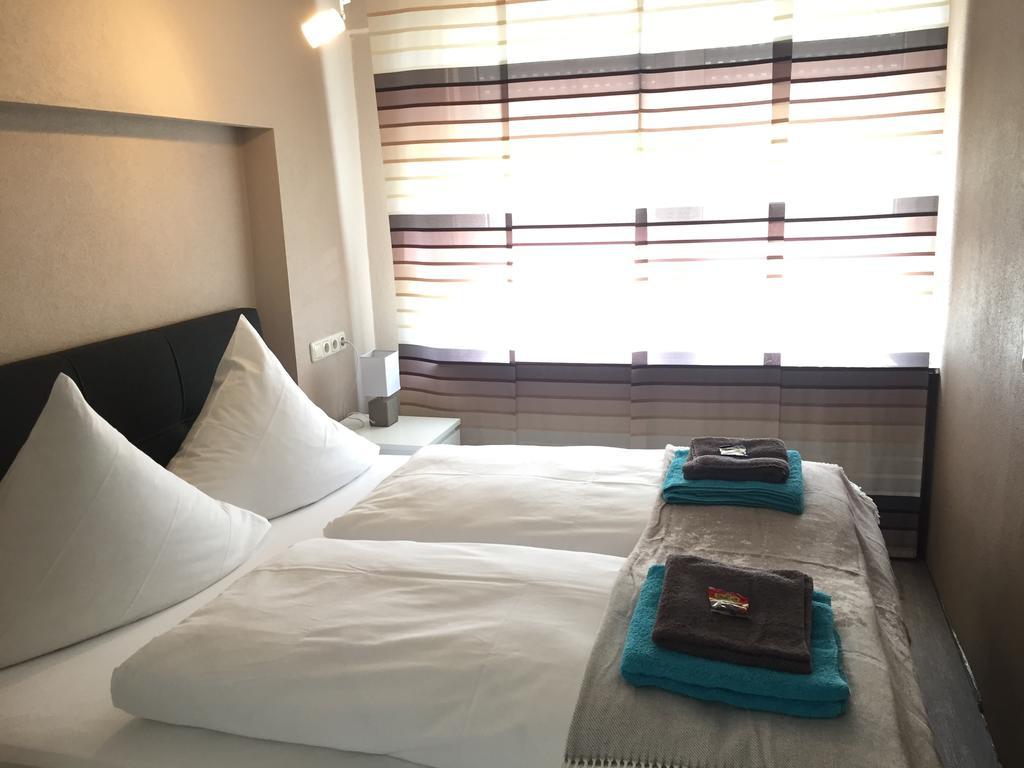 Ferienwohnung Wuerzburg, Wuerzburg Sanderau 外观 照片